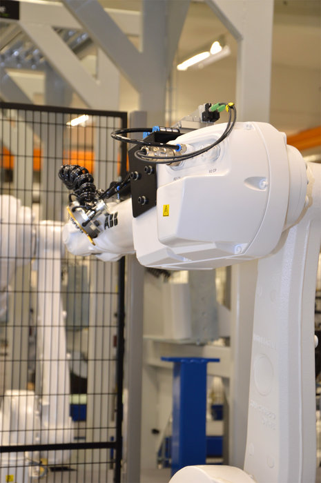 Hvordan kan du koble robotceller til alle industrielle nettverk?